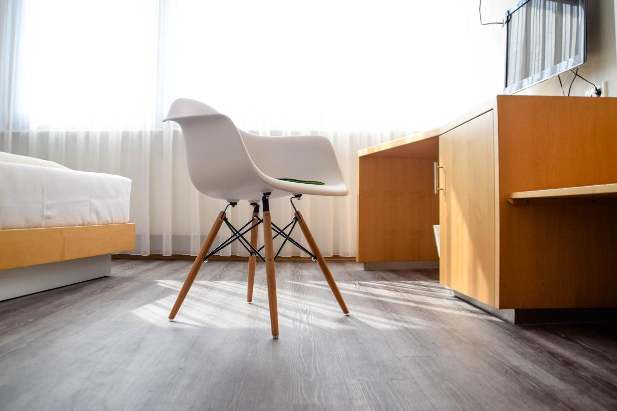 Cristall Hotel Waghäusel Rom bilde